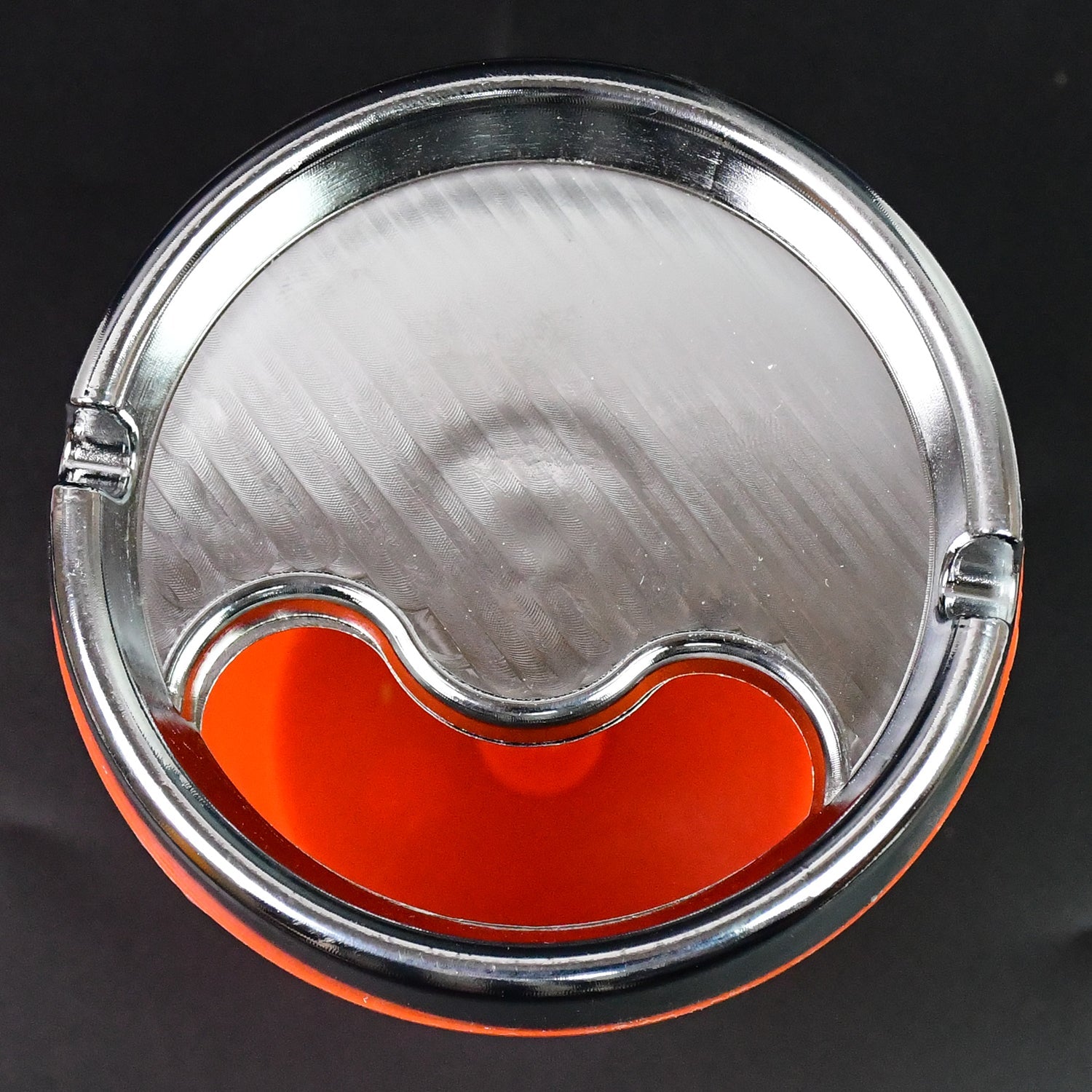 Plastic Car Ashtray Holder Cup with Lid (1 Pc) Plastic Car Ashtray Holder Cup with Lid (1 Pc)